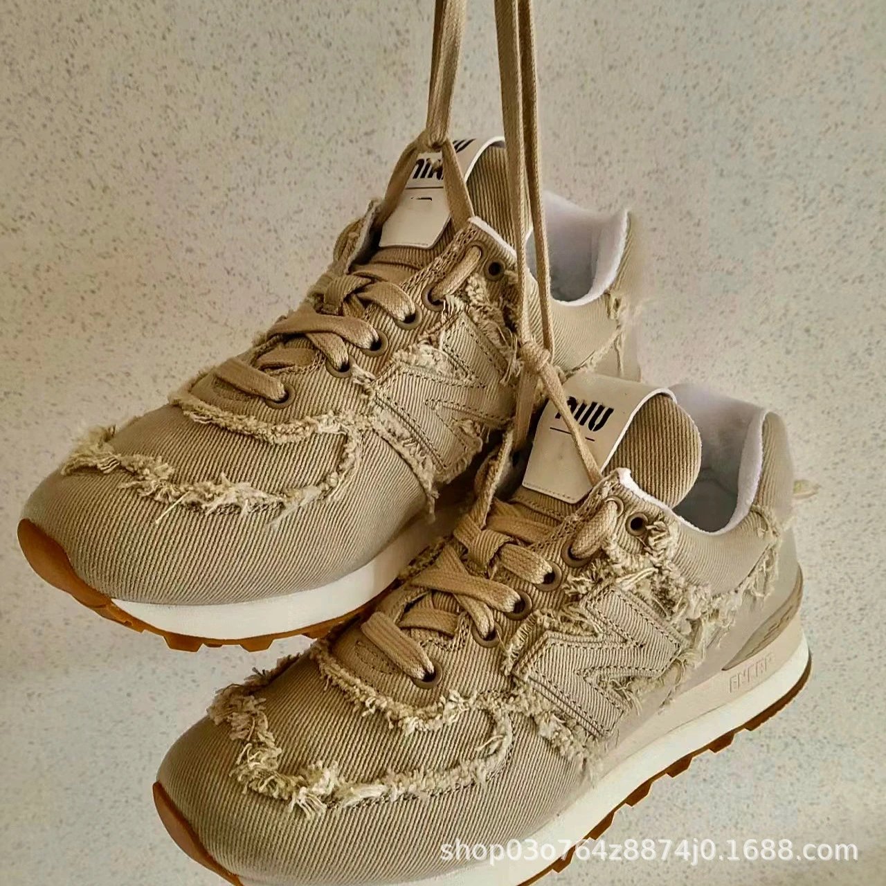 New Balance * miumiu